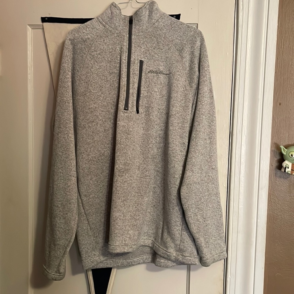 Eddie Bauer pull over